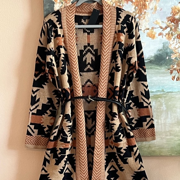 Native Print Cardigan Boho Tribal Print Long Sweater Western Pocketed - Picture 5 of 6